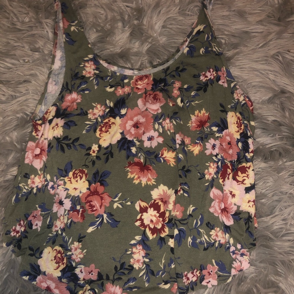 AMERICAN EAGLE WOMENS LARGE FLORAL TANK TOP